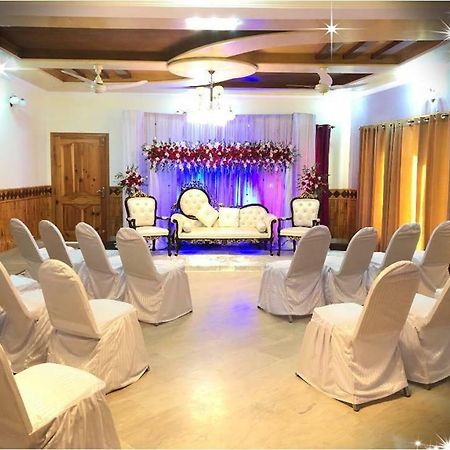 Royal Emirates Residence Abbottabad Buitenkant foto